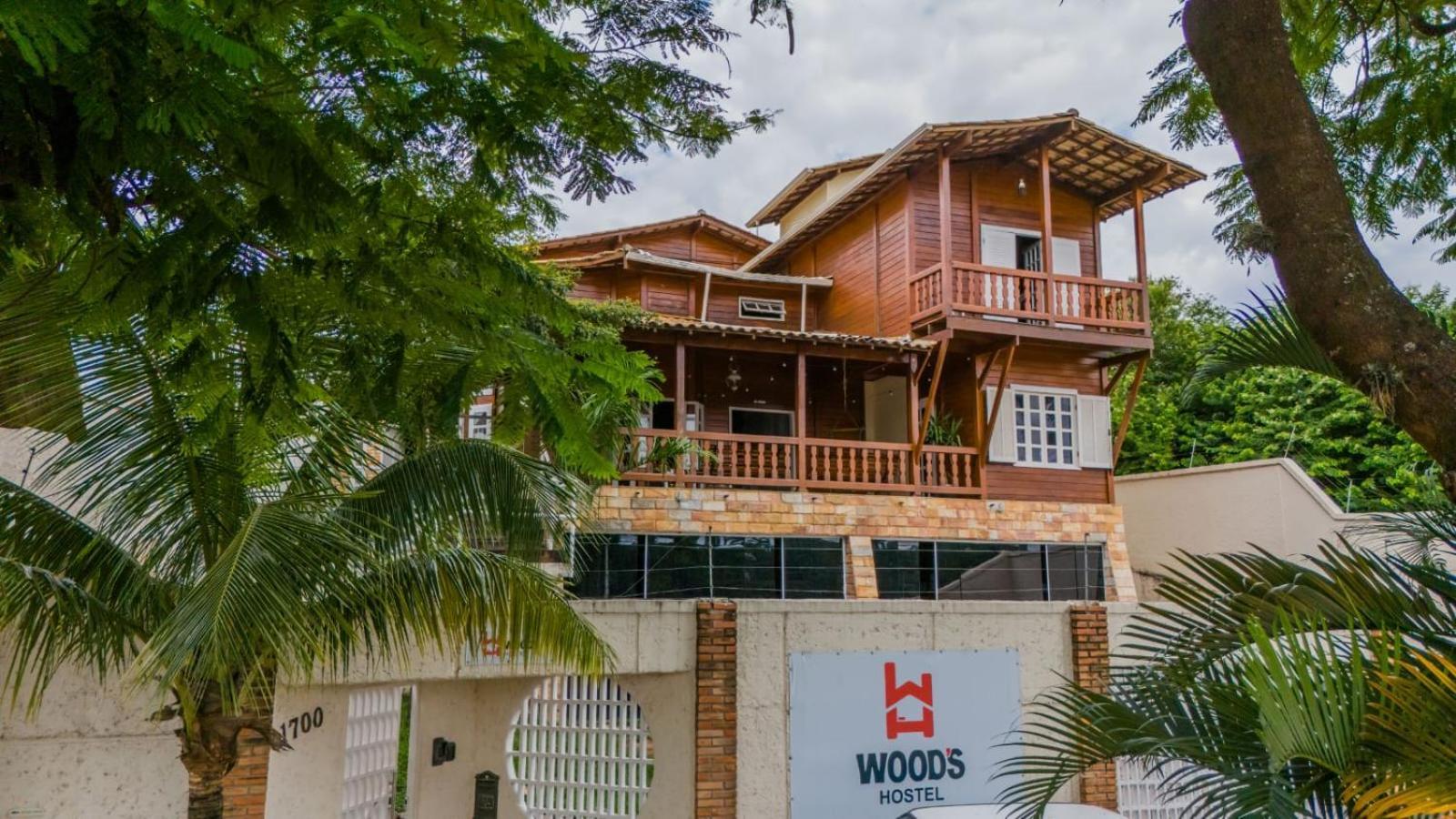 Woods Hostel Белу-Оризонти Экстерьер фото