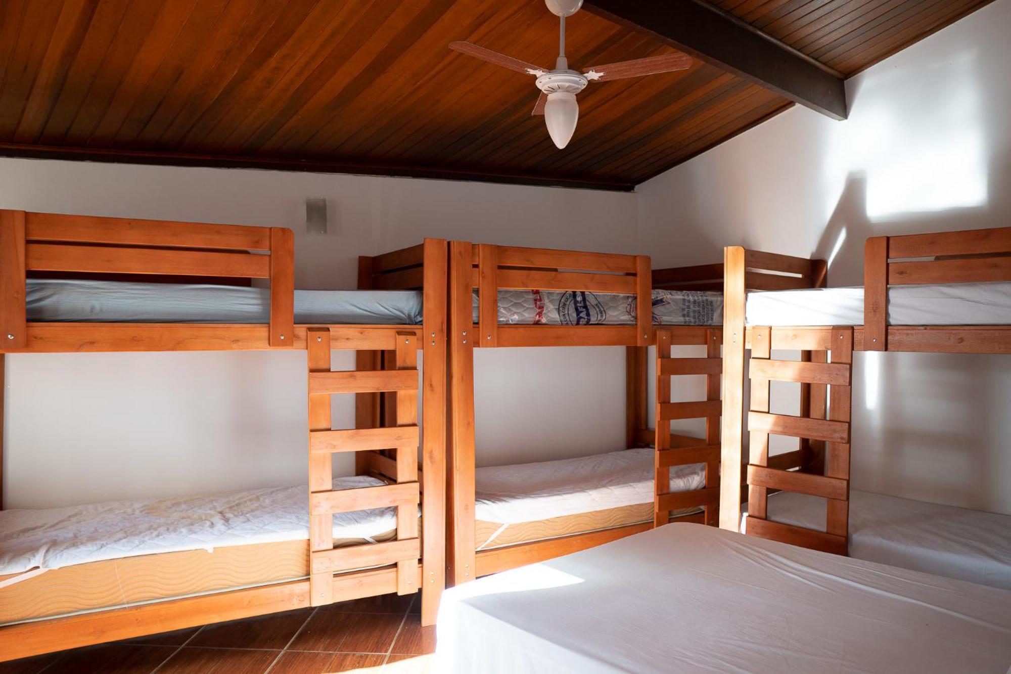 Woods Hostel Белу-Оризонти Номер фото