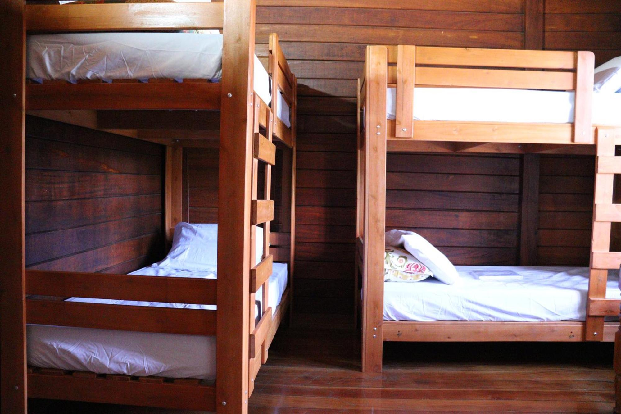 Woods Hostel Белу-Оризонти Номер фото